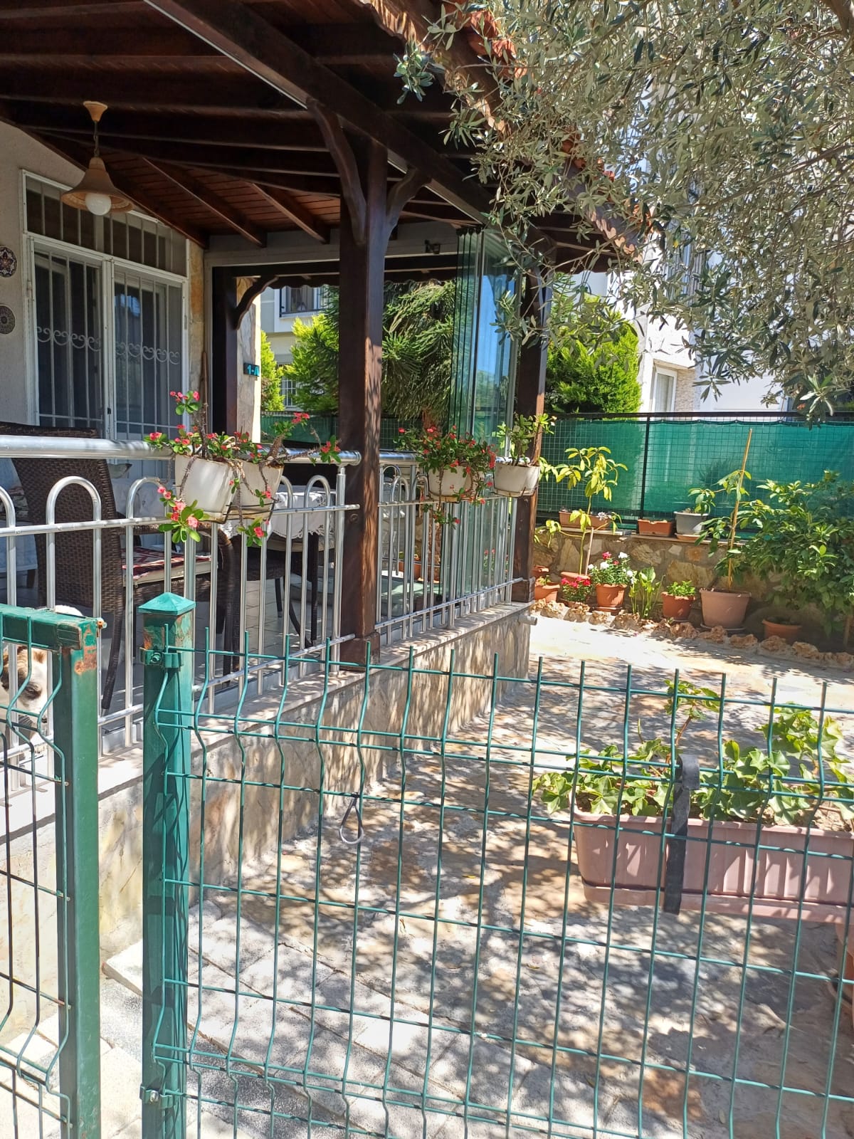 AKARCA MAHALLESİNDE BAHÇELİ ORTAK HAVUZLU VİLLA - 3